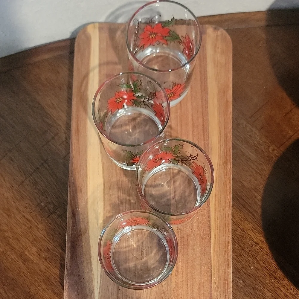 Vintage Libbey Poinsettia Red And Green Lowball Glasses Set Of 4